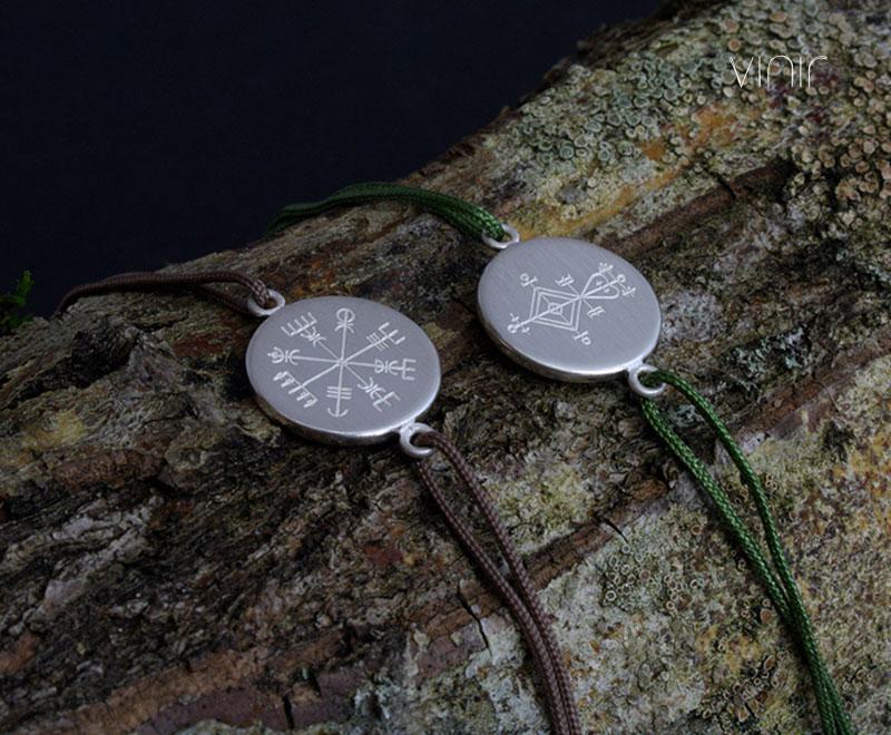 Isländische Zauberzeichen: Armbänder mit Nylonband. Vegvisir und Ást